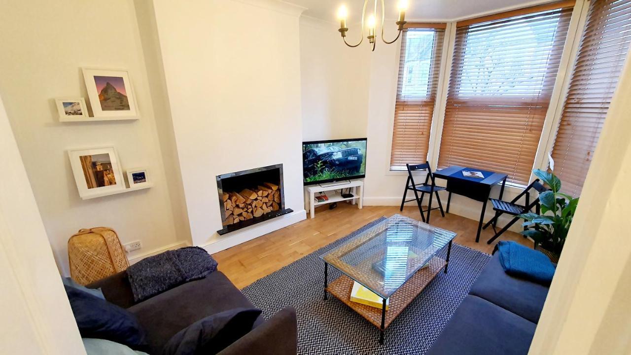 Lovely 2 Bedroom Period Garden Flat. Лондон Екстер'єр фото
